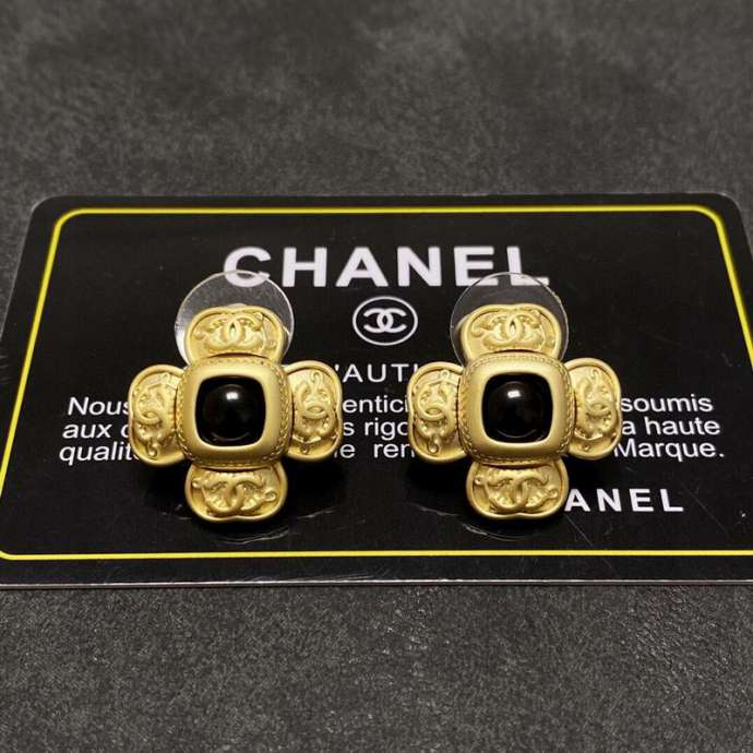 Picture of Chanel Earring _SKUChanelearring03cly654038
